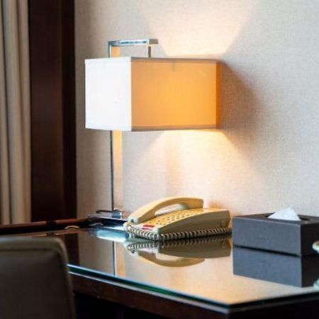 Guilin Grand Link Hotel Экстерьер фото