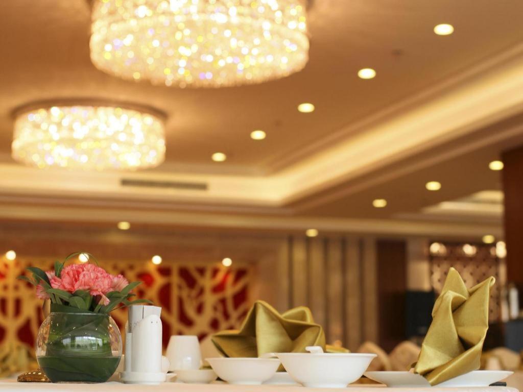 Guilin Grand Link Hotel Экстерьер фото