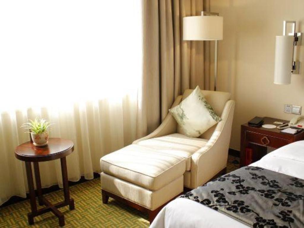 Guilin Grand Link Hotel Экстерьер фото