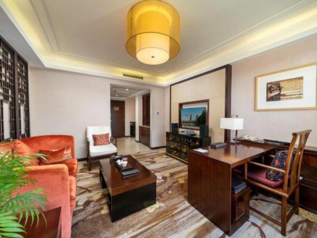 Guilin Grand Link Hotel Экстерьер фото