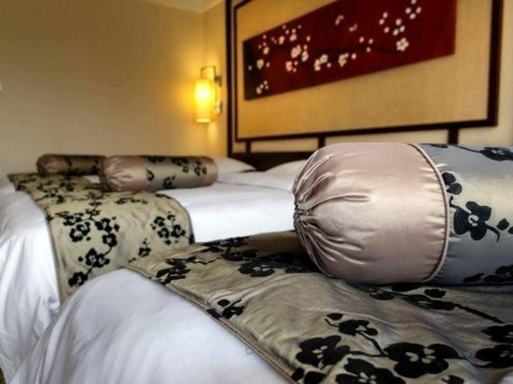 Guilin Grand Link Hotel Экстерьер фото